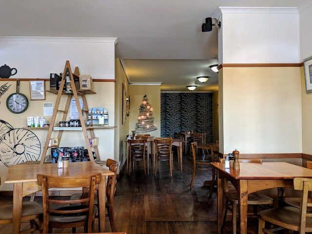 Hislops Wholefoods Cafe